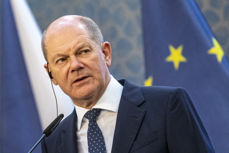 Шольц розповів про можливість мирних перемовин між Україною та РФ