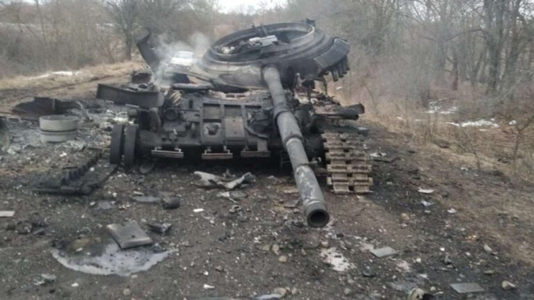 Російські медіа оновили кількість людських втрат РФ у війні з Україною