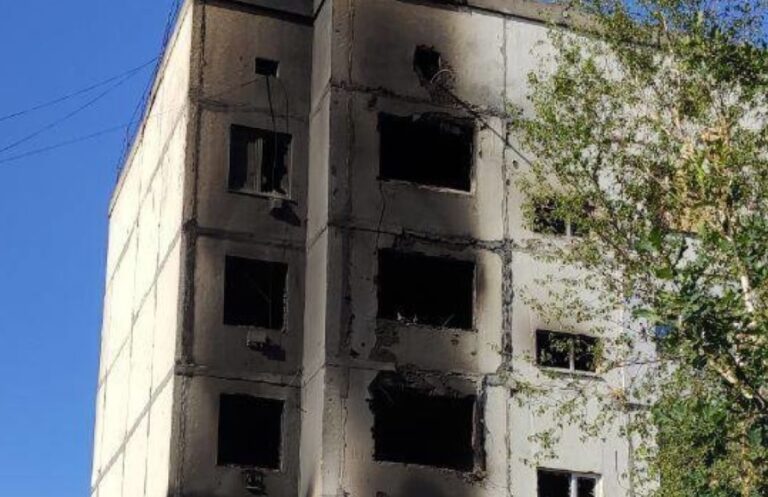 У тимчасово окупованому Маріуполі знайшли «Альпи смерті»: що це і про що йдеться