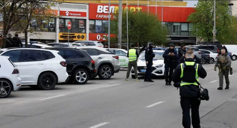 Поліція ліквідувала стрільця після переговорів: що відомо про інцидент