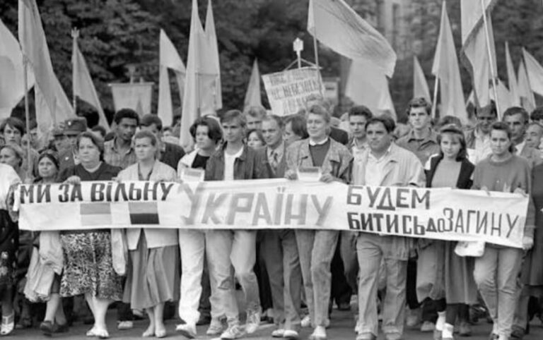 «Наша незалежність має імена»: українські зірки привітали країну
