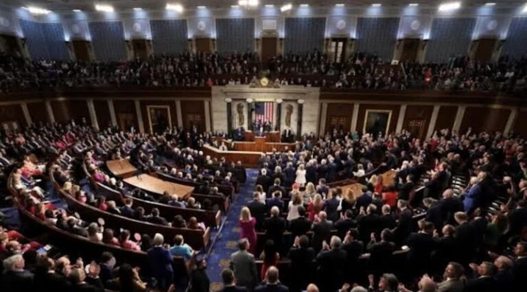 Палата представників США просунула нові санкції проти Росії